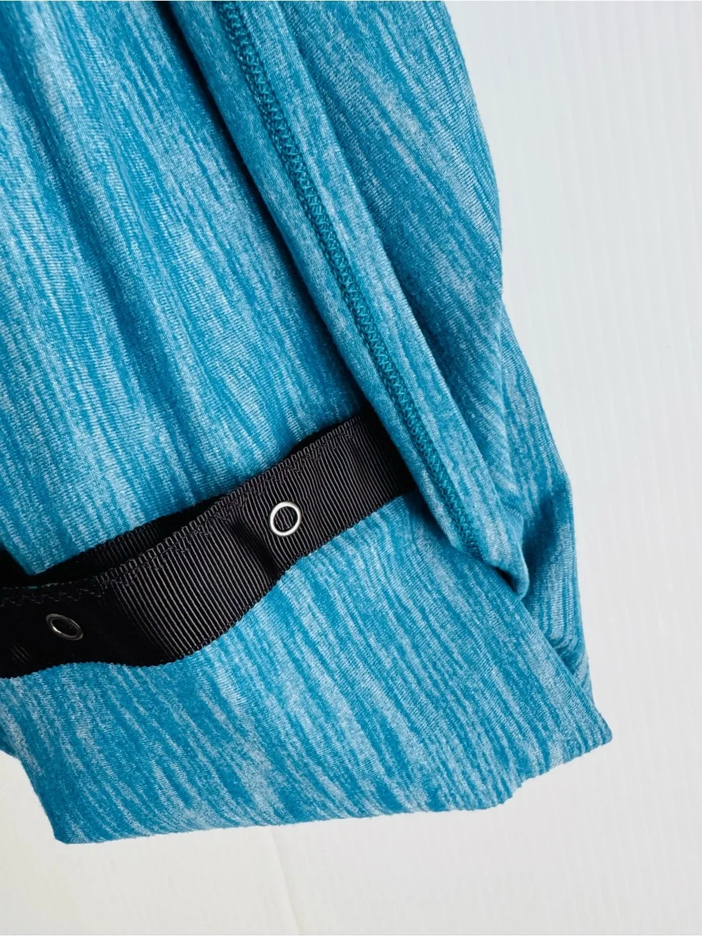 Lululemon Vinyasa Scarf Heathered Tofino Teal Blue